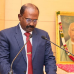 सिनेमाई करिश्मा बनाम चुनावी हकीकत: विजय की TVK ने बिगाड़ा समीकरण ? नतीजों से पहले हाई अलर्ट!