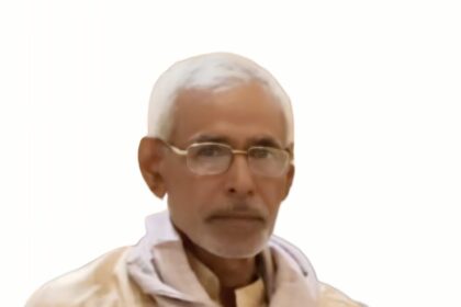 कैसे एक 'एक्स्ट्रा क्लर्क' बना बिहार की अस्मिता का लेखक? मृत्युंजय दुबे से सीखिए जड़ों से जुड़ने का असली हुनर...