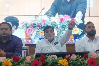 खेती में बड़ा बदलाव! बिहार सरकार दे रही है सिंचाई यंत्रों पर 90% अनुदान, जानें कैसे उठाएं जल-जीवन-हरियाली योजना का लाभ...