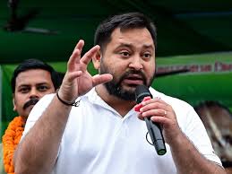 बिहार की राजनीति में तेजस्वी का 'मास्टर प्लान': मुसलमानों, दलितों और वैश्यों को साधने के लिए बनाई खास रणनीति...