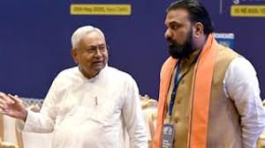 15 अप्रैल 2026: बिहार में इतिहास रचेगी भाजपा! गृह मंत्रालय और स्पीकर पद भी कब्जे में, JDU के लिए ‘जोर का झटका धीरे से’…
