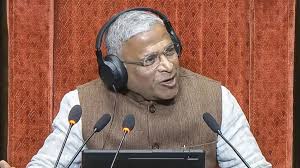 राज्यसभा में हरिवंश नारायण सिंह की हैट्रिक: क्या टूट जाएगा नजमा हेपतुल्ला का सालों पुराना रिकॉर्ड?...